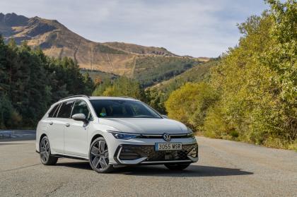 To επόμενο VW Golf R πιθανόν να «φοράει» το ιστορικό 5κύλινδρο μοτέρ της Audi